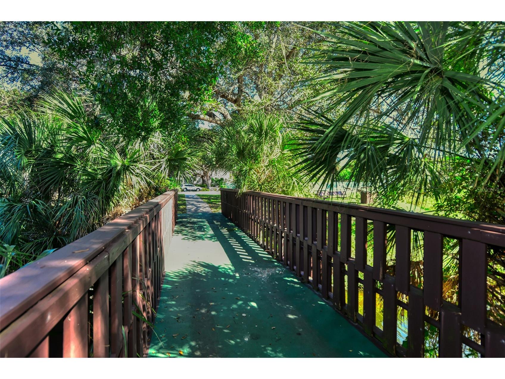 3310 Ramblewood Place Sarasota FL 34237 A4686887 image30