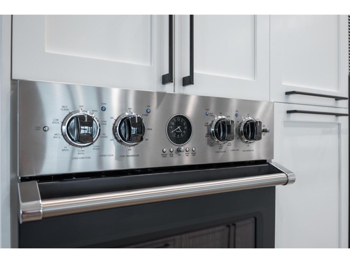 3310 Sunset Drive N Saint Petersburg FL 33710 O6304937 image15