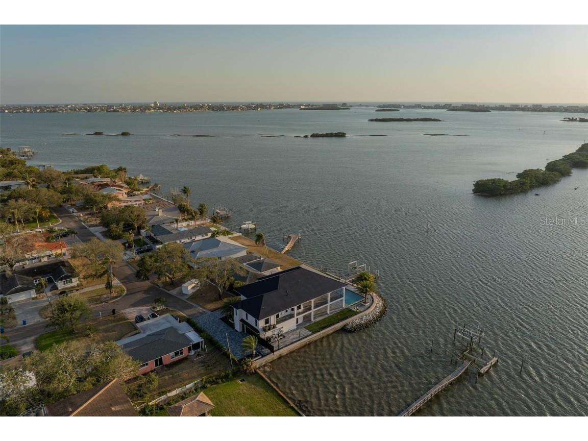 3310 Sunset Drive N Saint Petersburg FL 33710 O6304937 image2