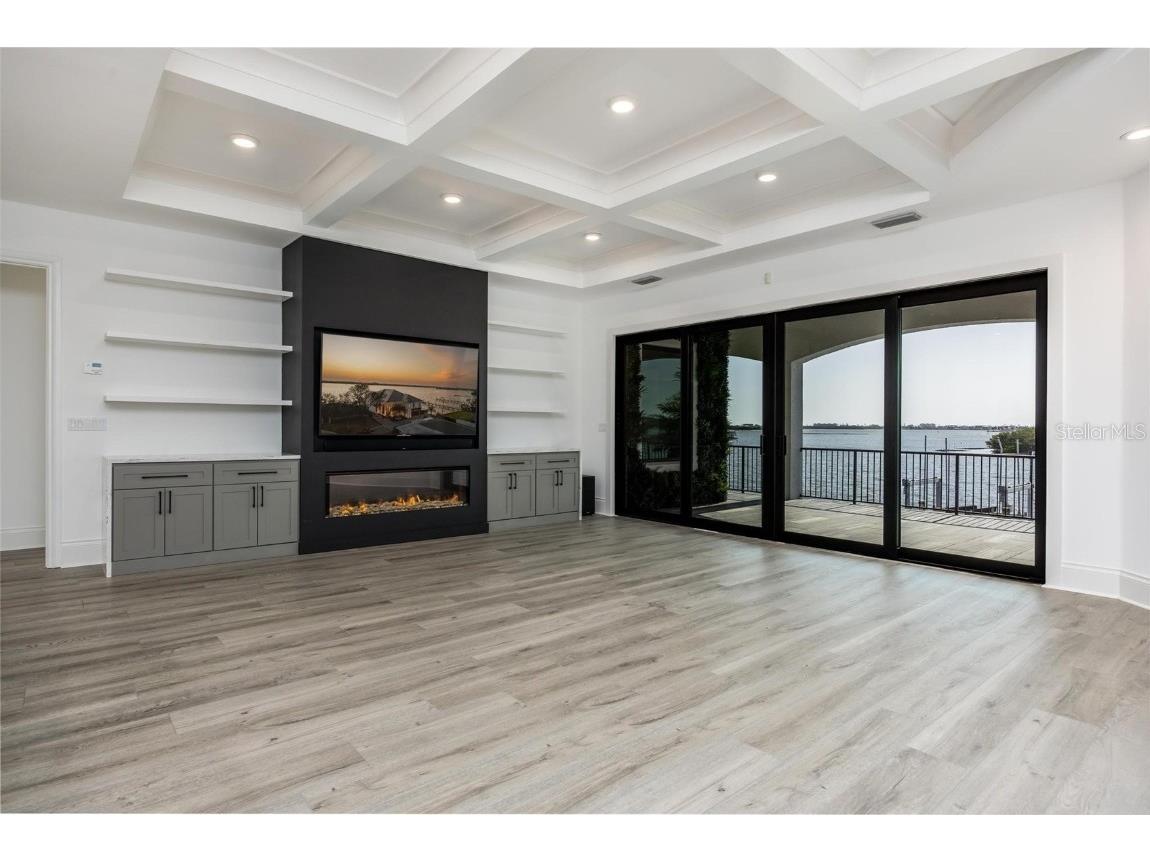 3310 Sunset Drive N Saint Petersburg FL 33710 O6304937 image20