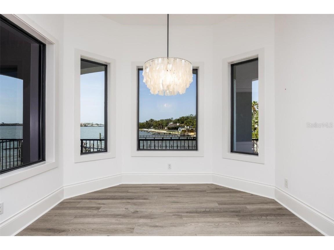 3310 Sunset Drive N Saint Petersburg FL 33710 O6304937 image21