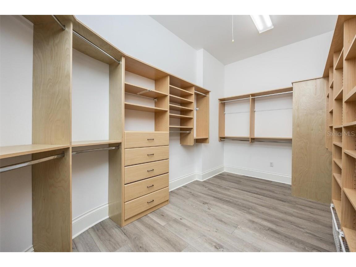 3310 Sunset Drive N Saint Petersburg FL 33710 O6304937 image29