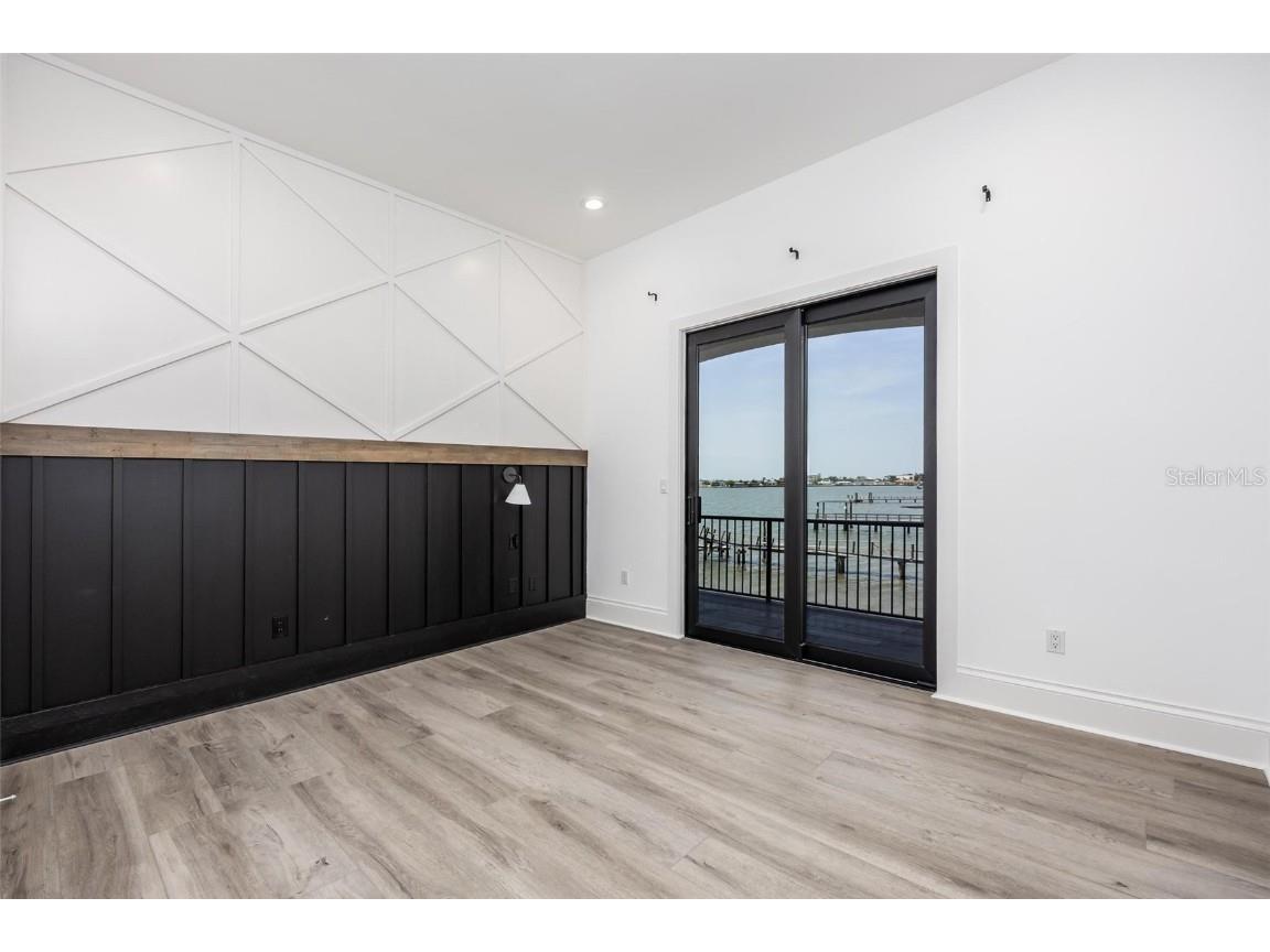 3310 Sunset Drive N Saint Petersburg FL 33710 O6304937 image34