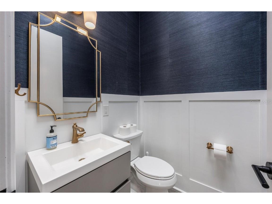 3310 Sunset Drive N Saint Petersburg FL 33710 O6304937 image36