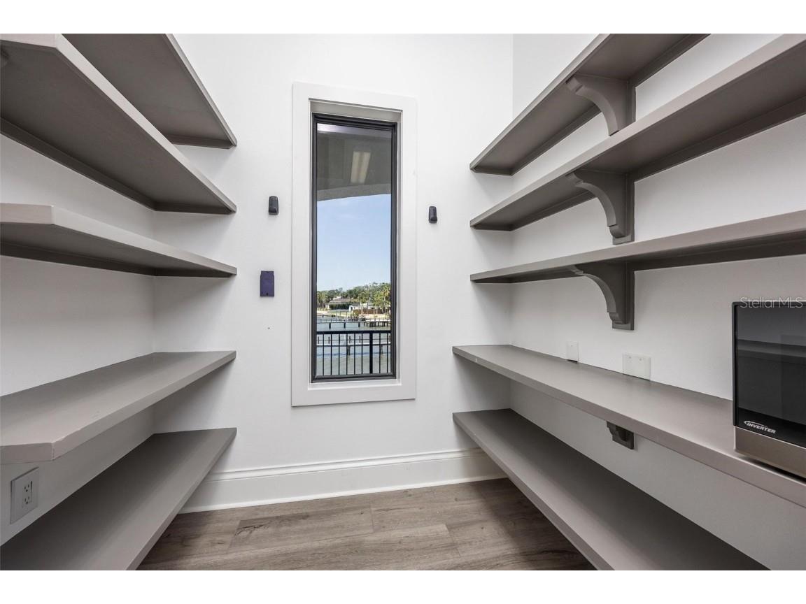 3310 Sunset Drive N Saint Petersburg FL 33710 O6304937 image39