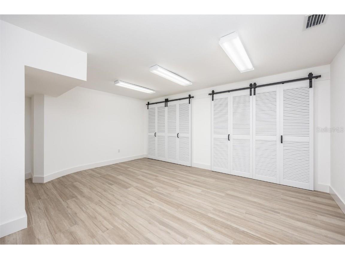 3310 Sunset Drive N Saint Petersburg FL 33710 O6304937 image48