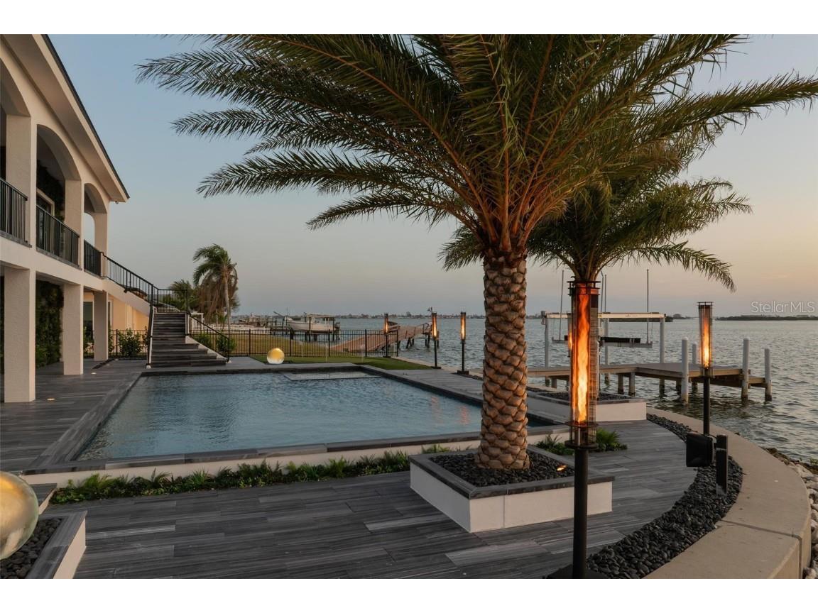 3310 Sunset Drive N Saint Petersburg FL 33710 O6304937 image56