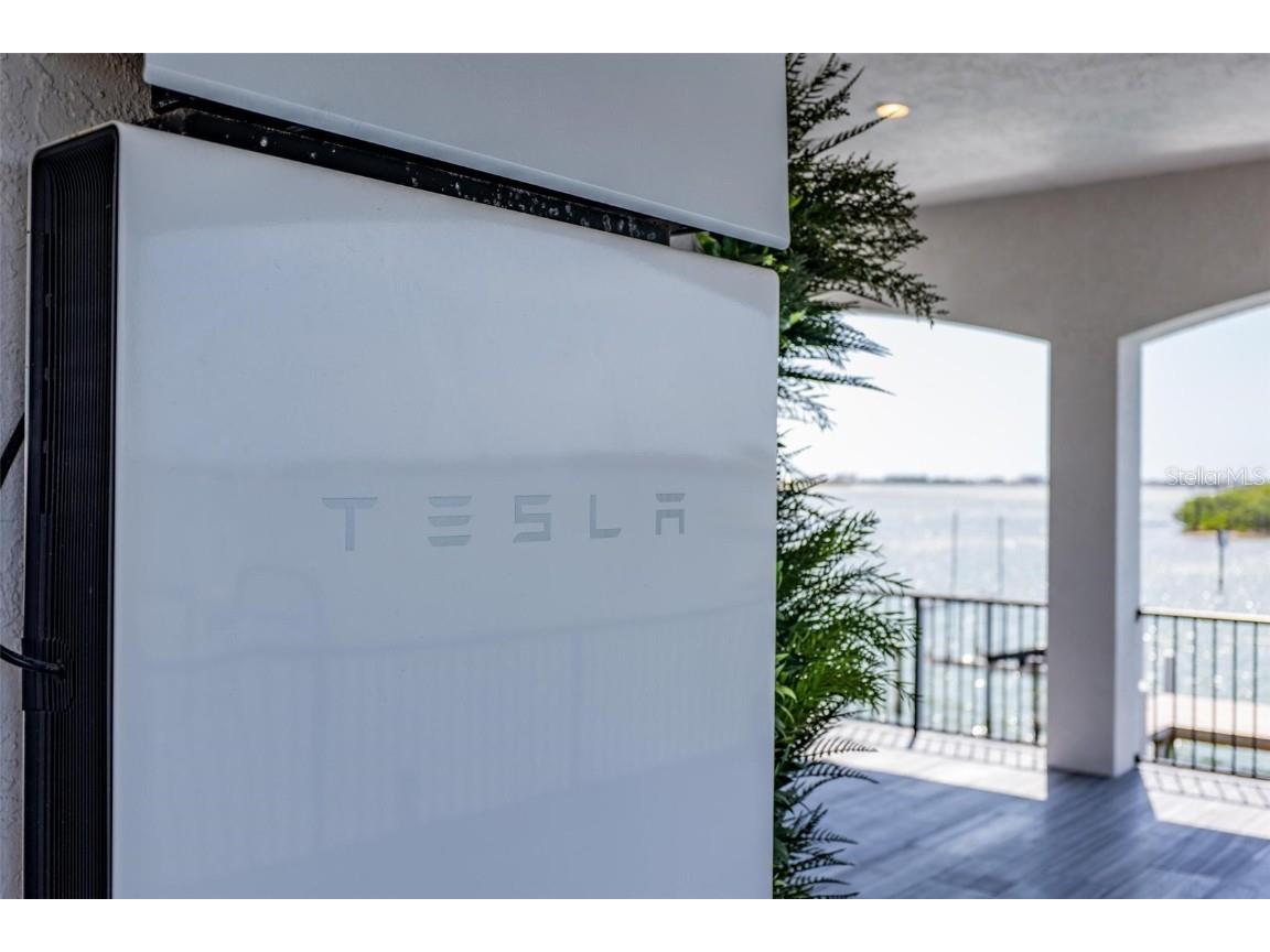 3310 Sunset Drive N Saint Petersburg FL 33710 O6304937 image59