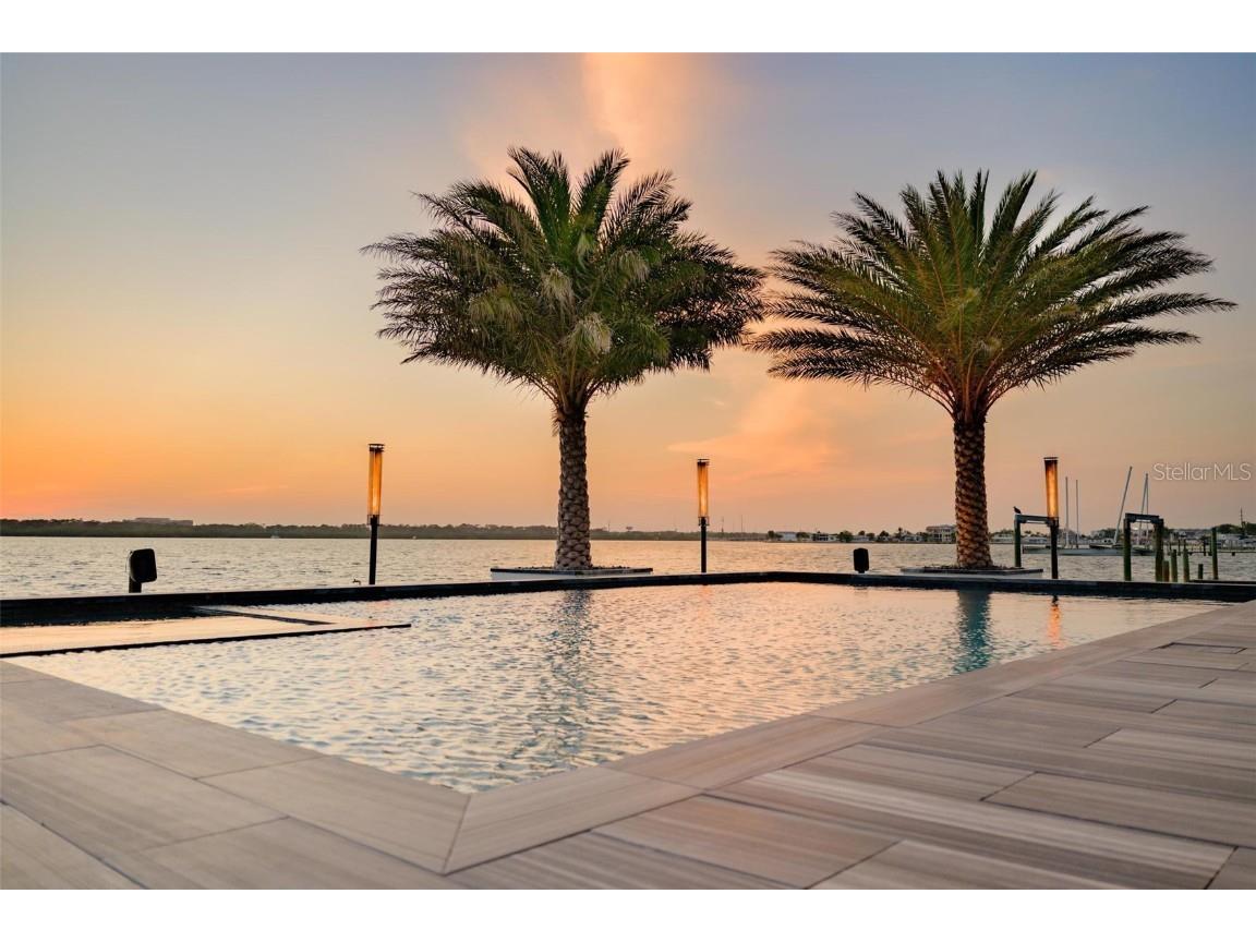 3310 Sunset Drive N Saint Petersburg FL 33710 O6304937 image6