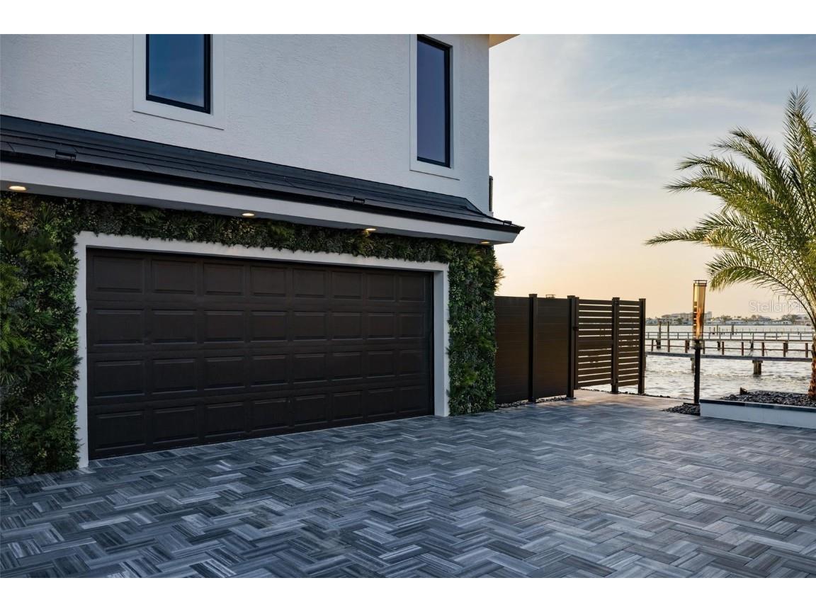 3310 Sunset Drive N Saint Petersburg FL 33710 O6304937 image67