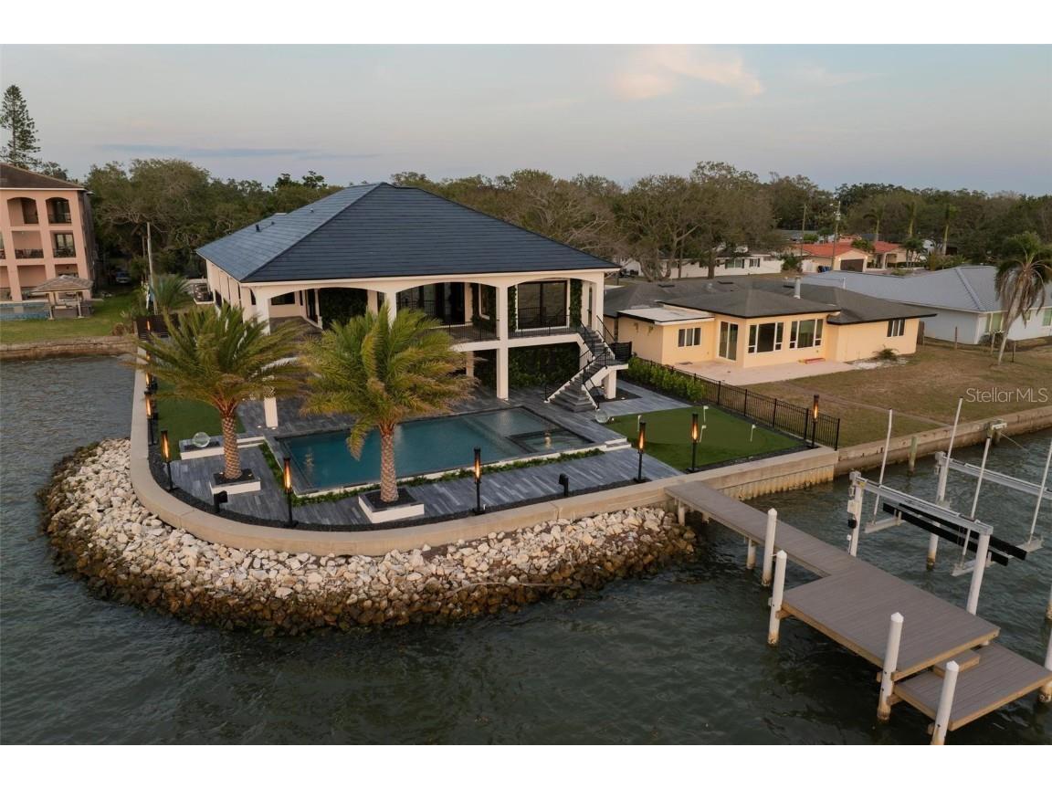 3310 Sunset Drive N Saint Petersburg FL 33710 O6304937 image79