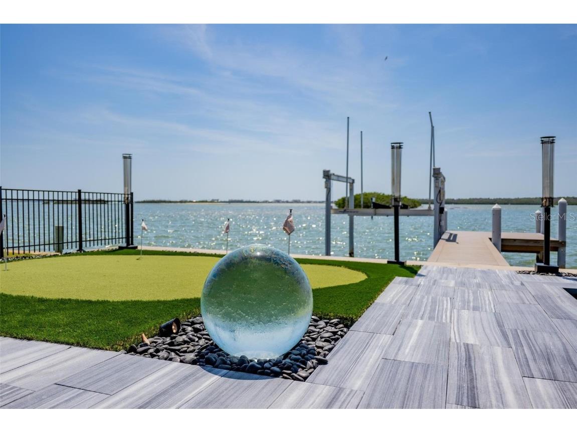 3310 Sunset Drive N Saint Petersburg FL 33710 O6304937 image88