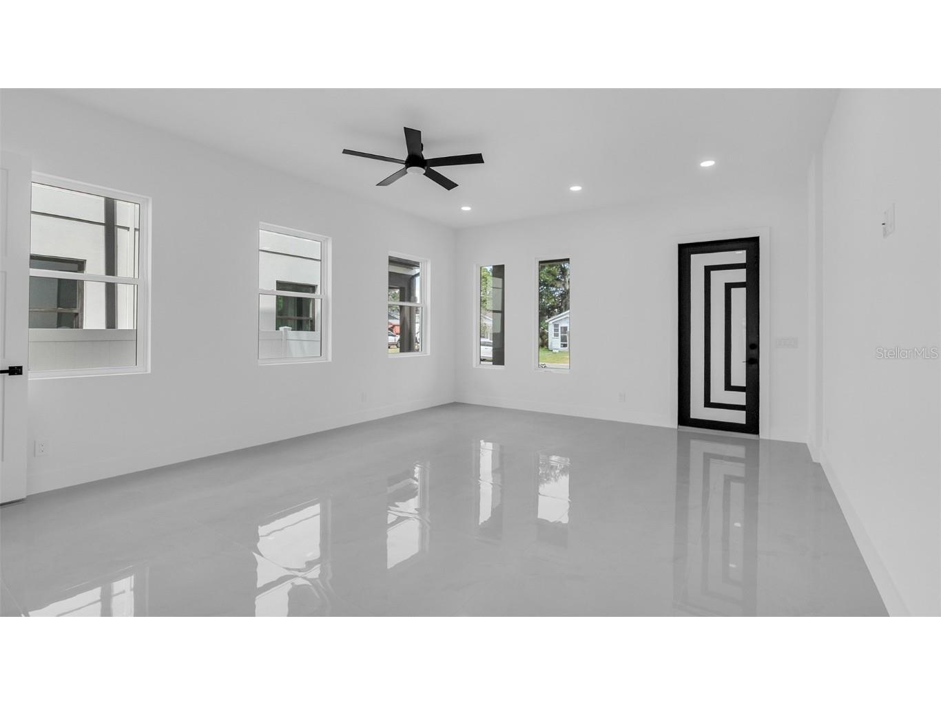 3310 Tarlton Street N Saint Petersburg FL 33713 TB8432281 image10