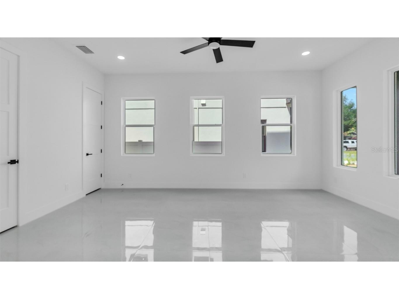 3310 Tarlton Street N Saint Petersburg FL 33713 TB8432281 image11