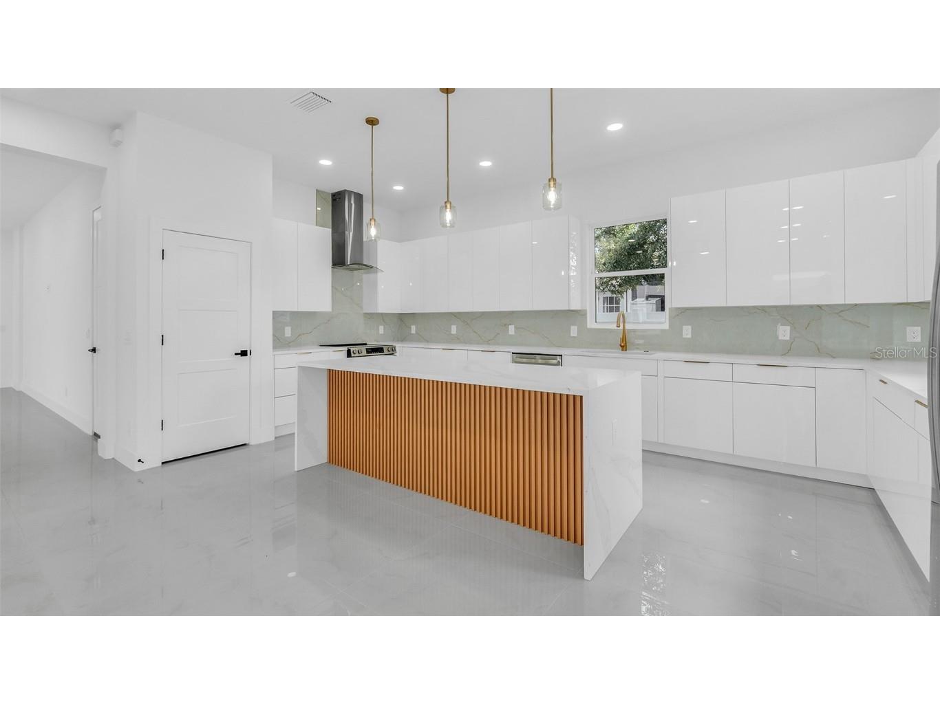 3310 Tarlton Street N Saint Petersburg FL 33713 TB8432281 image21