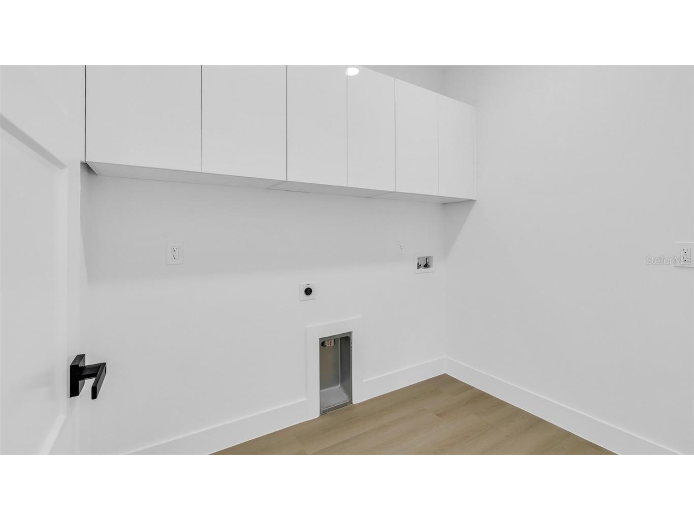 3310 Tarlton Street N Saint Petersburg FL 33713 TB8432281 image28