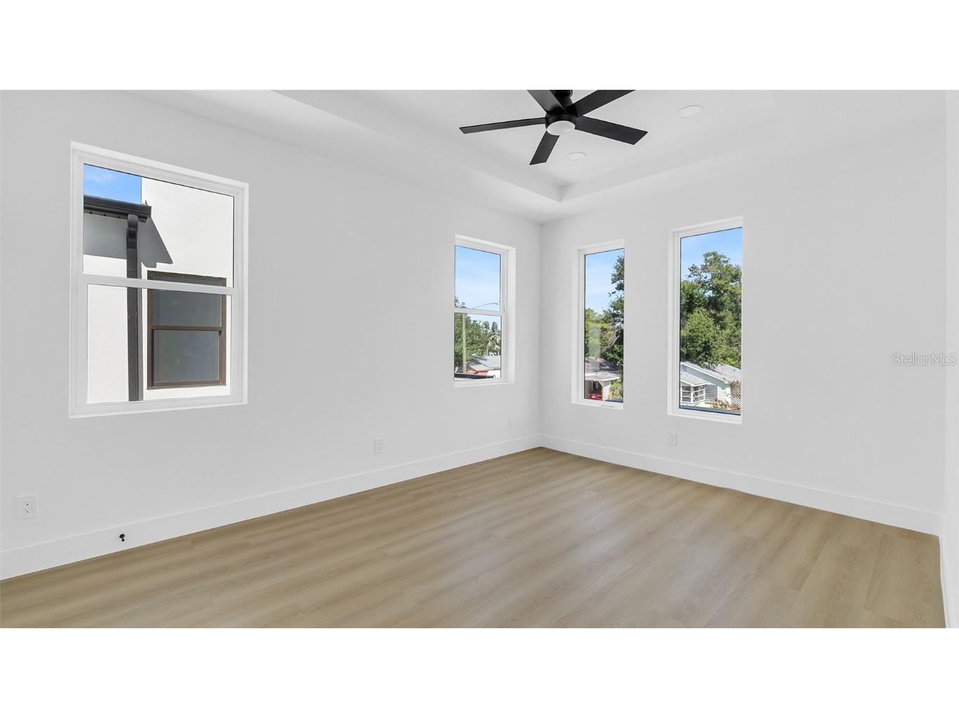 3310 Tarlton Street N Saint Petersburg FL 33713 TB8432281 image36