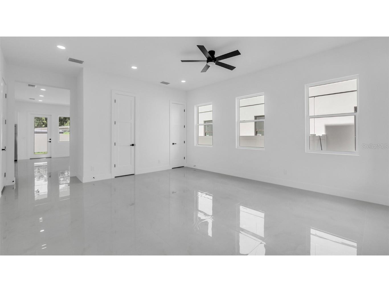 3310 Tarlton Street N Saint Petersburg FL 33713 TB8432281 image6