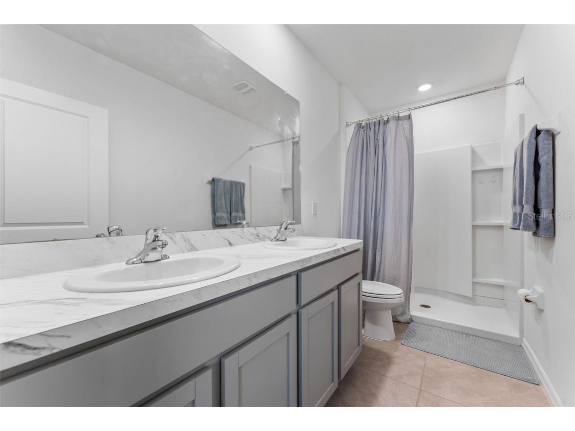 33105 Major Oak Drive Wesley Chapel FL 33545 TB8375021 image16