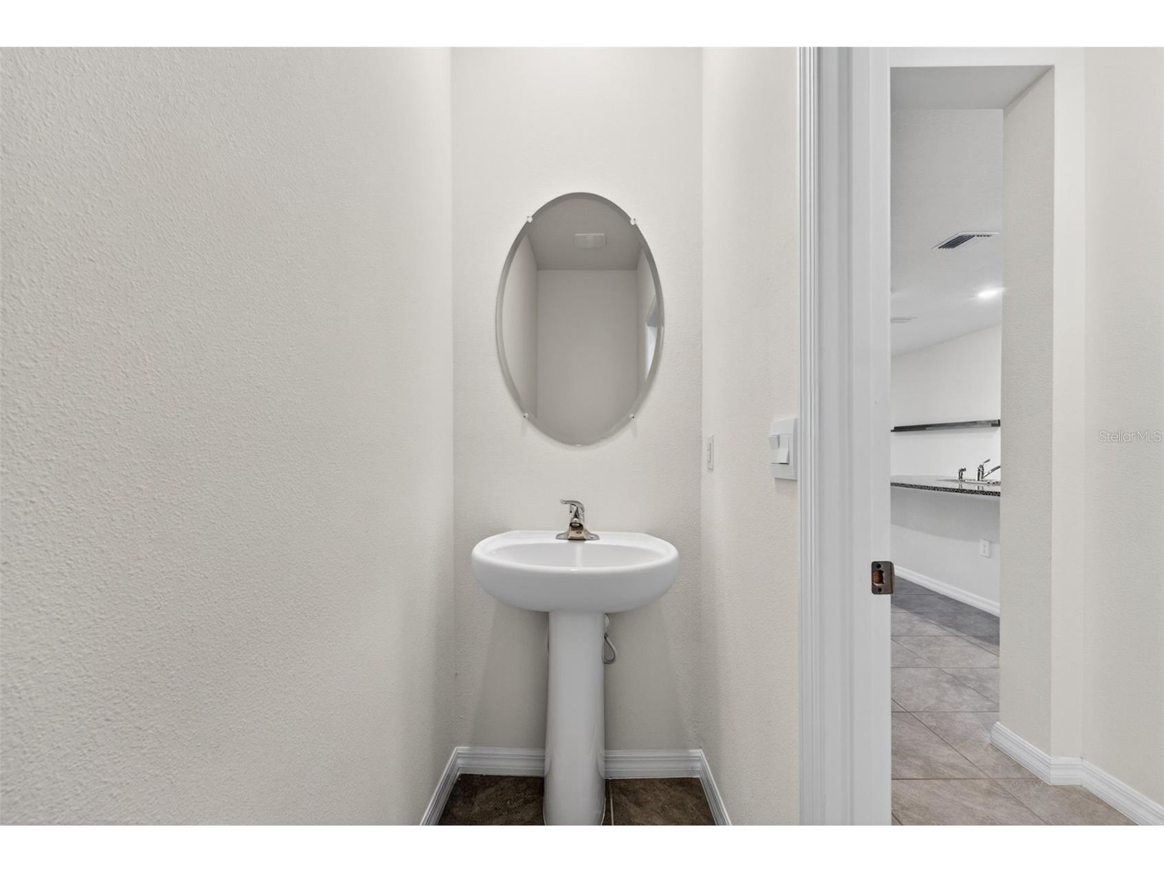 33105 Major Oak Drive Wesley Chapel FL 33545 TB8498948 image27
