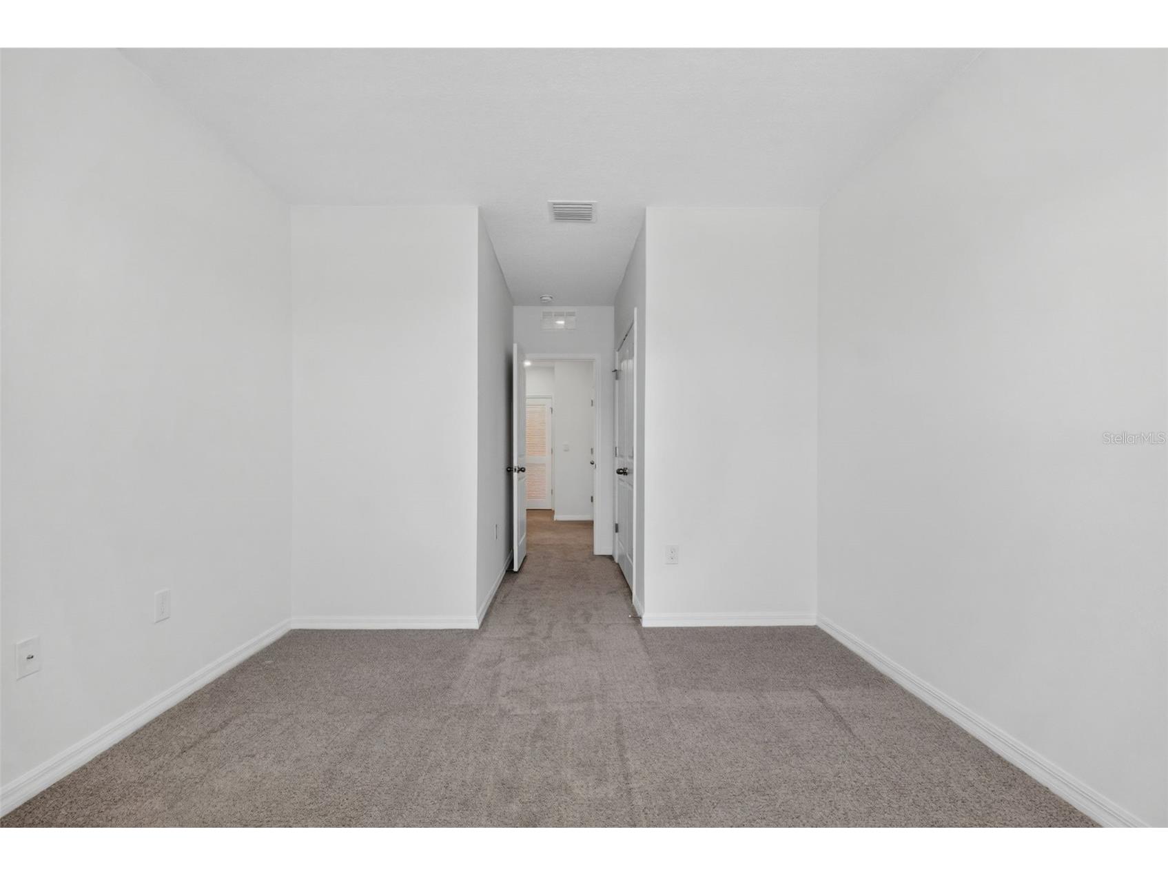 33105 Major Oak Drive Wesley Chapel FL 33545 TB8498948 image41