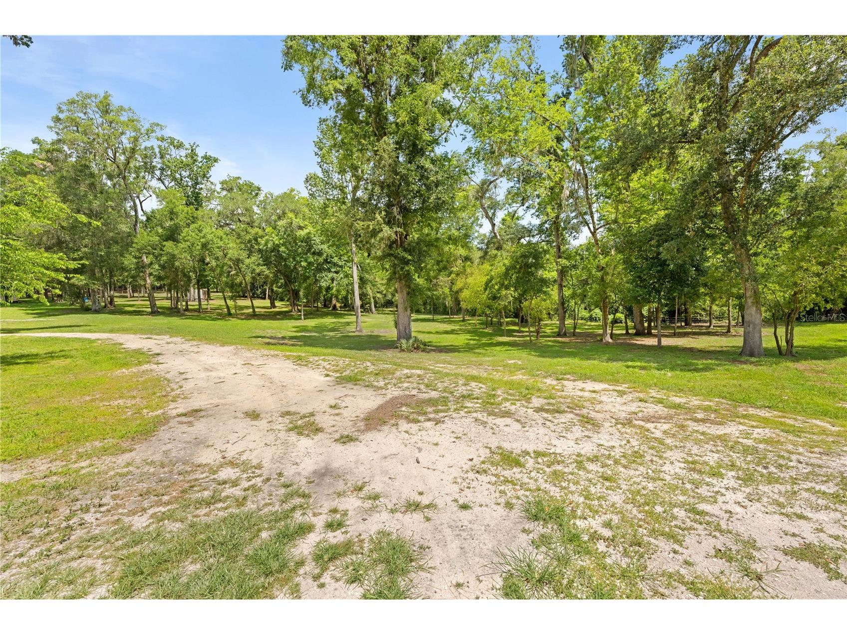 3311 Baseball Pond Road Brooksville FL 34602 W7887123 image3