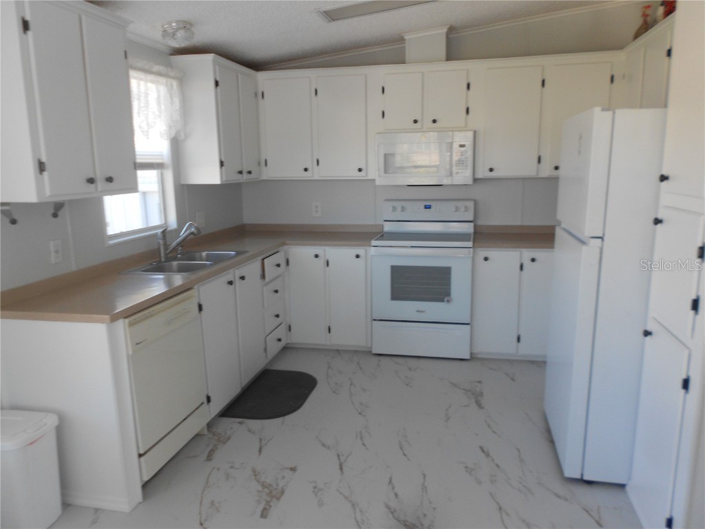 3311 Blue Jay Lane Englewood FL 34224 D6144342 image2