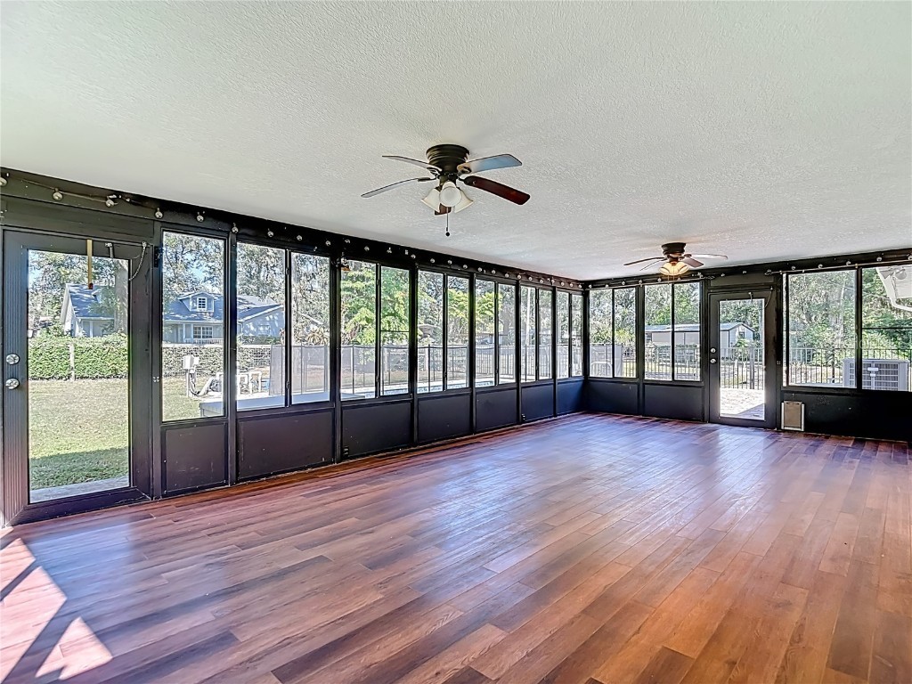 3311 Falling Oaks Drive Valrico FL 33596 TB8443638 image36