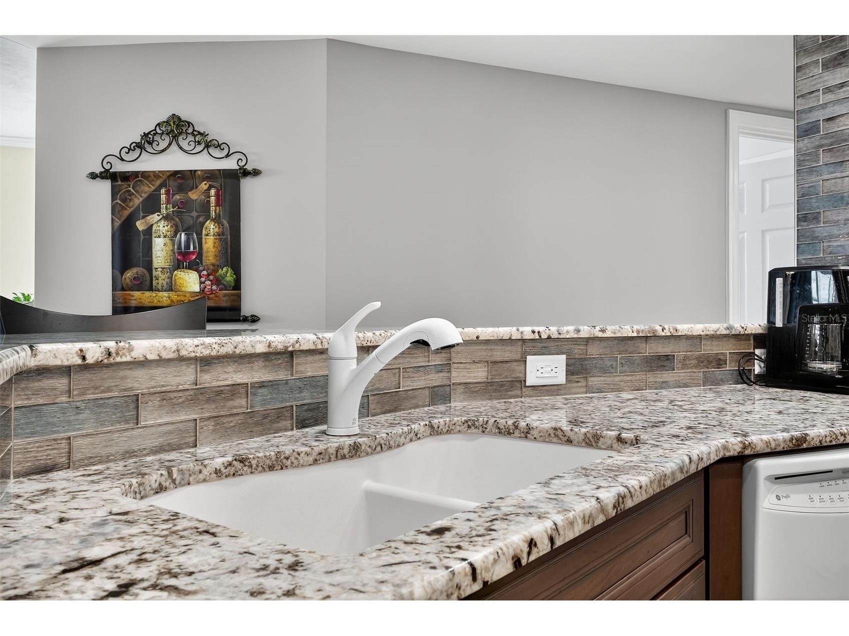 3311 S Atlantic Avenue #1504 Daytona Beach FL 32118 V4945083 image16