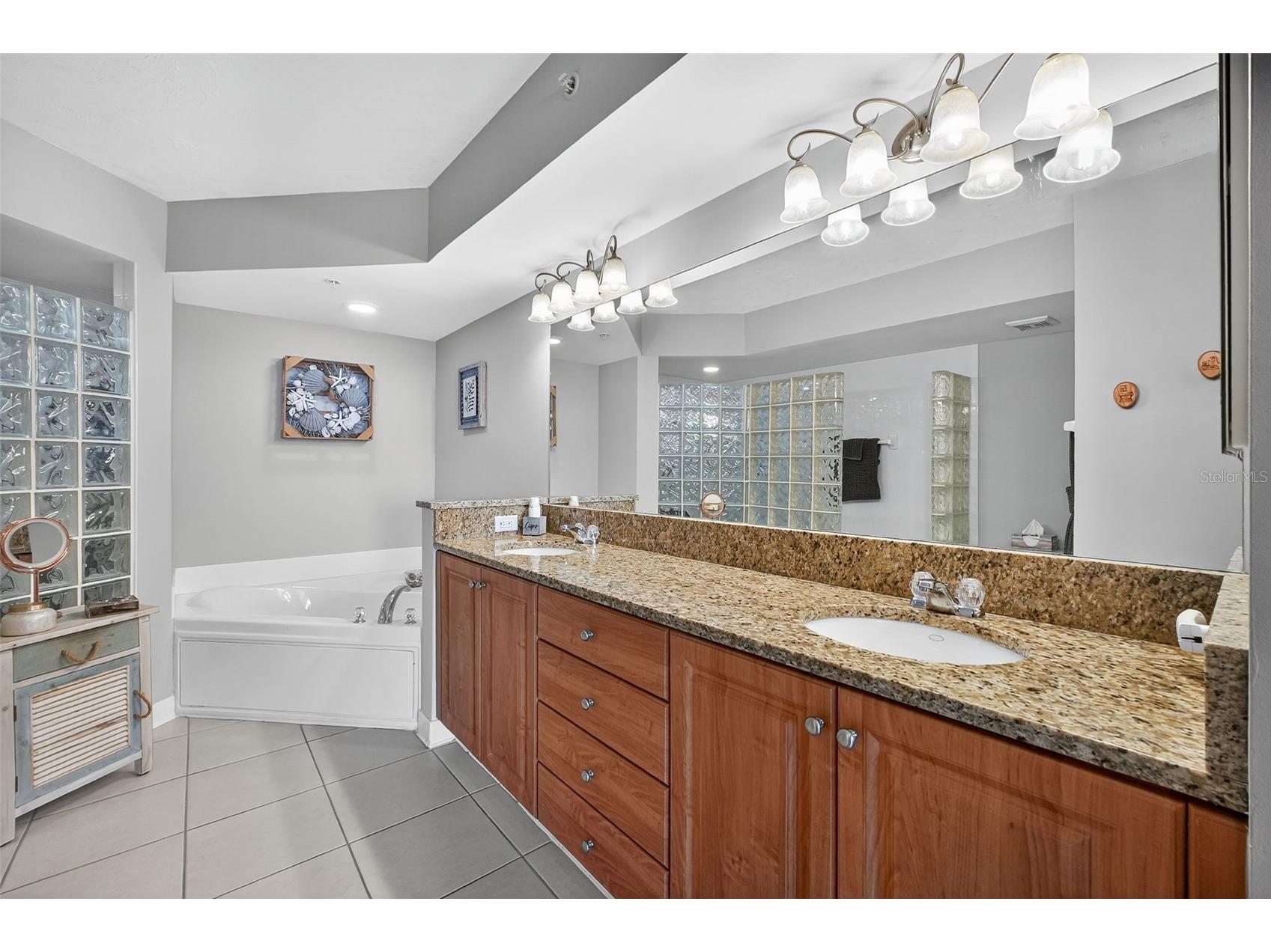 3311 S Atlantic Avenue #1504 Daytona Beach FL 32118 V4945083 image26