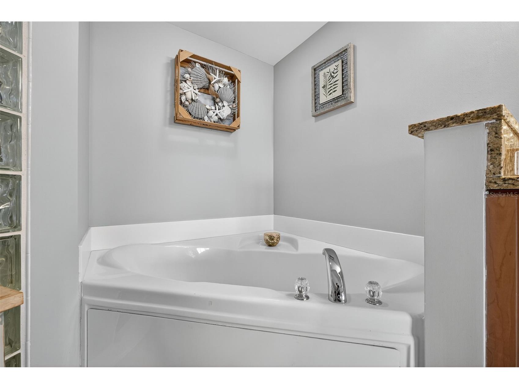 3311 S Atlantic Avenue #1504 Daytona Beach FL 32118 V4945083 image28