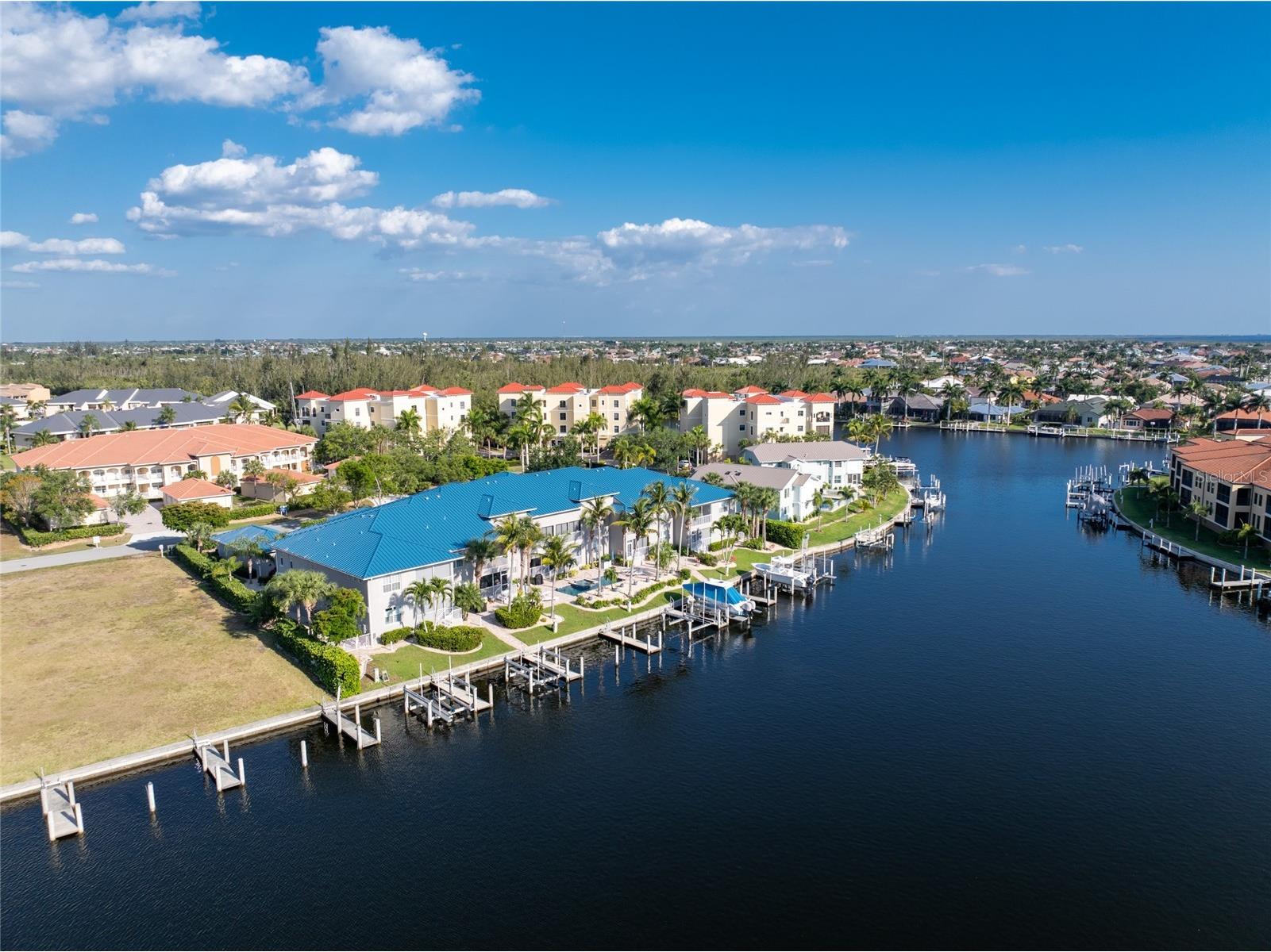 3311 Wood Thrush Drive #113 Punta Gorda FL 33950 - PURPLE MARTIN CANAL C7522981 image1
