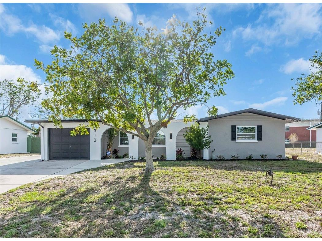 3312 33rd Street Ct W Bradenton FL 34205 A4651162 image1