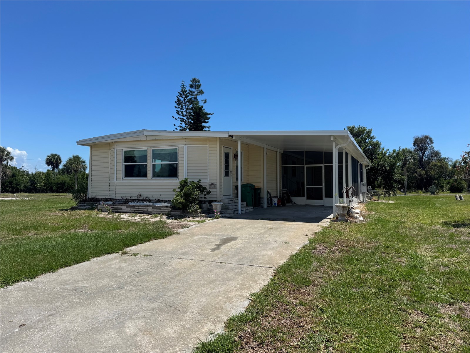 3312 Blue Jay Lane Englewood FL 34224 A4694420 image1