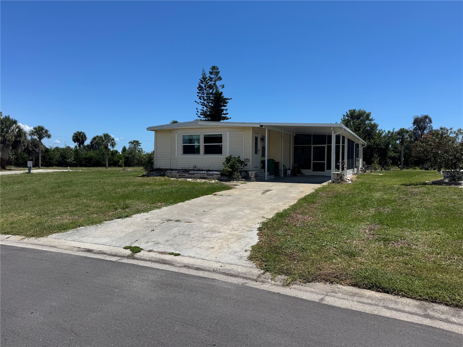 3312 Blue Jay Lane Englewood FL 34224 A4694420 image2