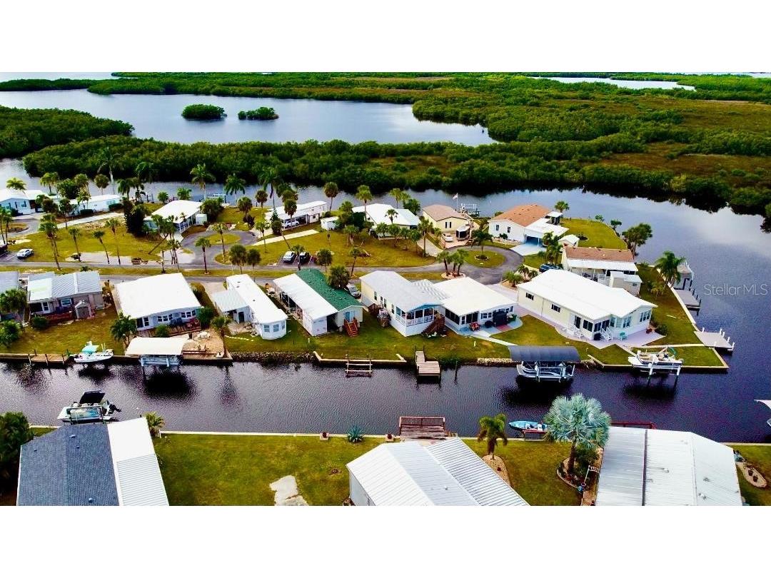 3312 Coquina Esplanade Punta Gorda FL 33982 - FLAMINGO WATERWAY/ PEACE RIVER C7485740 image1