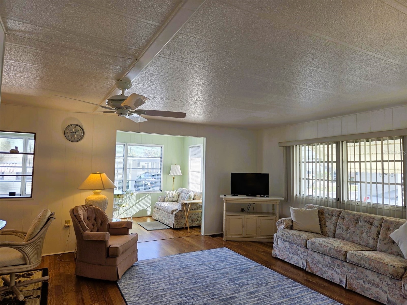 3312 Overcup Oak Terrace Sarasota FL 34237 A4685218 image14