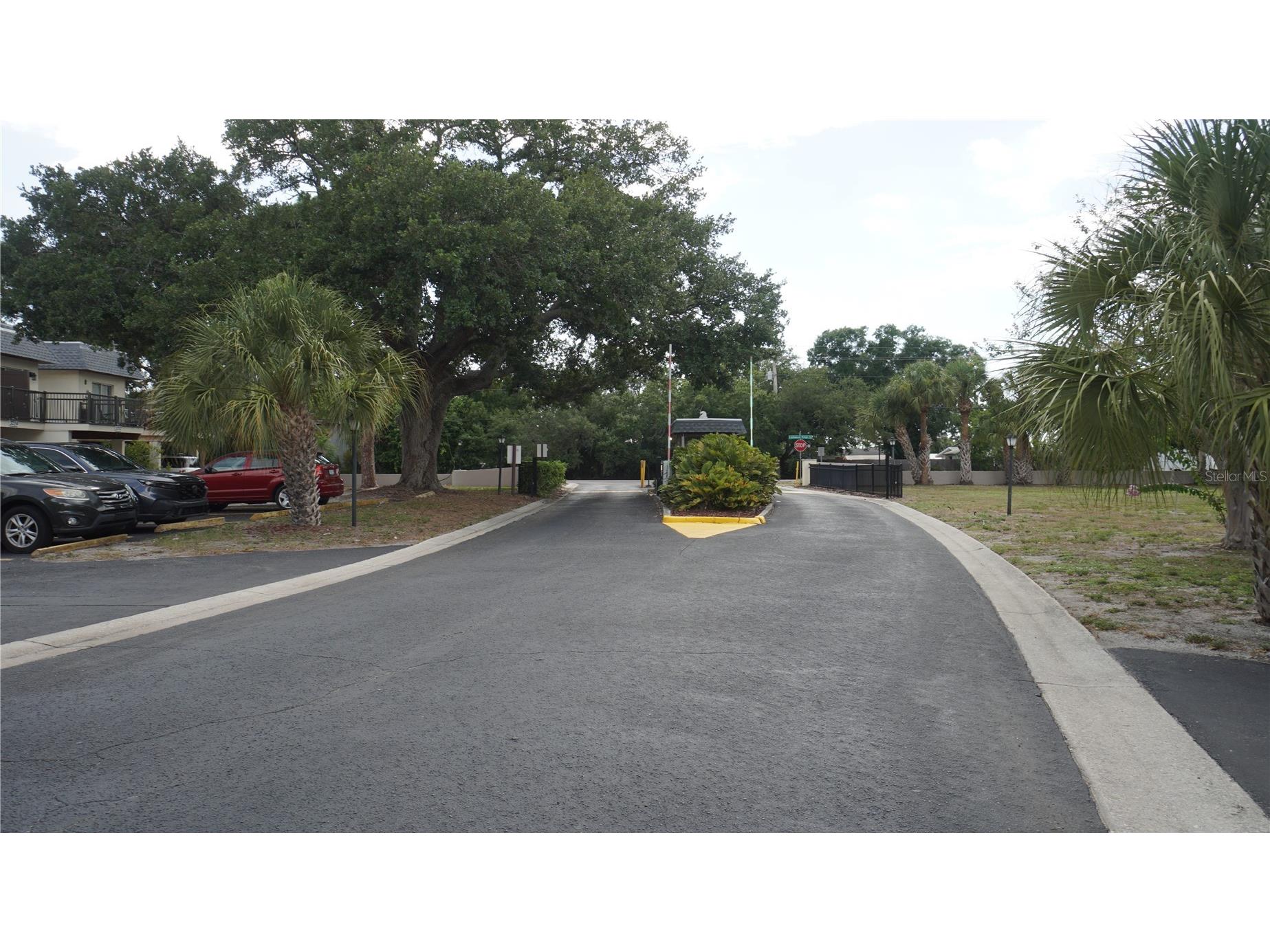 3312 Ramblewood Place Sarasota FL 34237 O6419357 image3