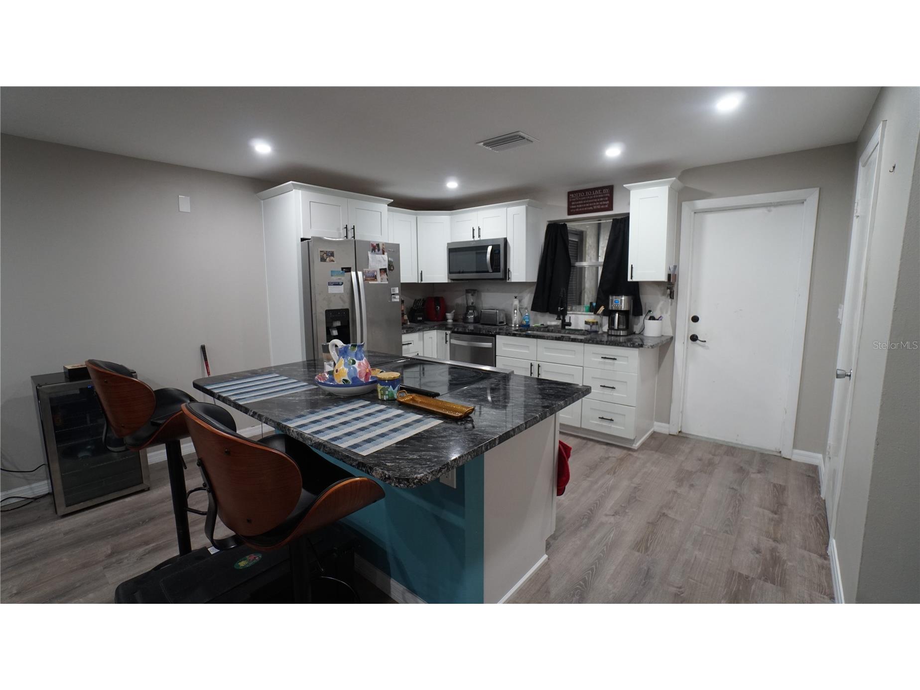 3312 Ramblewood Place Sarasota FL 34237 O6419357 image7