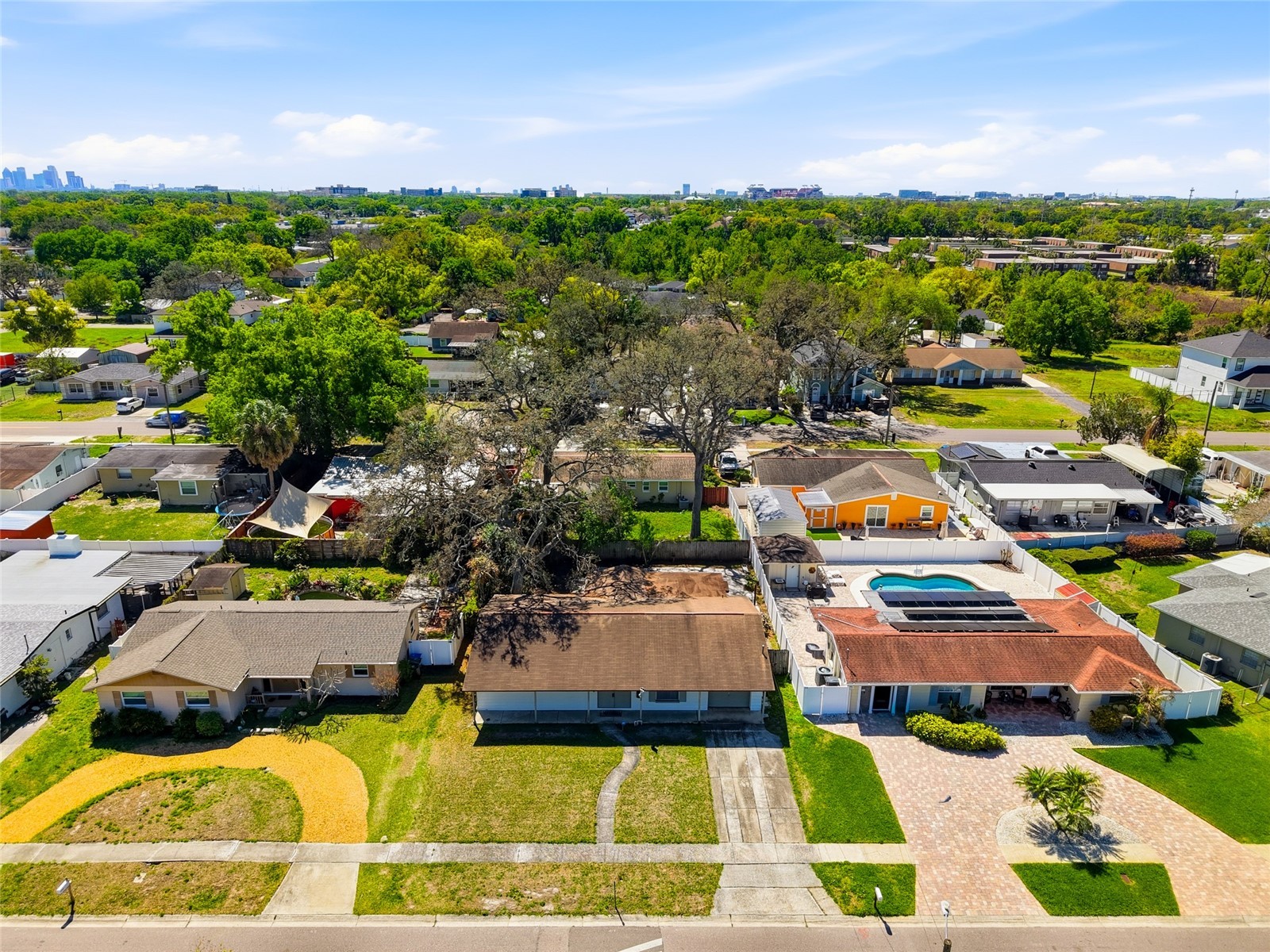 3312 W Burke St Tampa FL 33614 TB8487762 image28