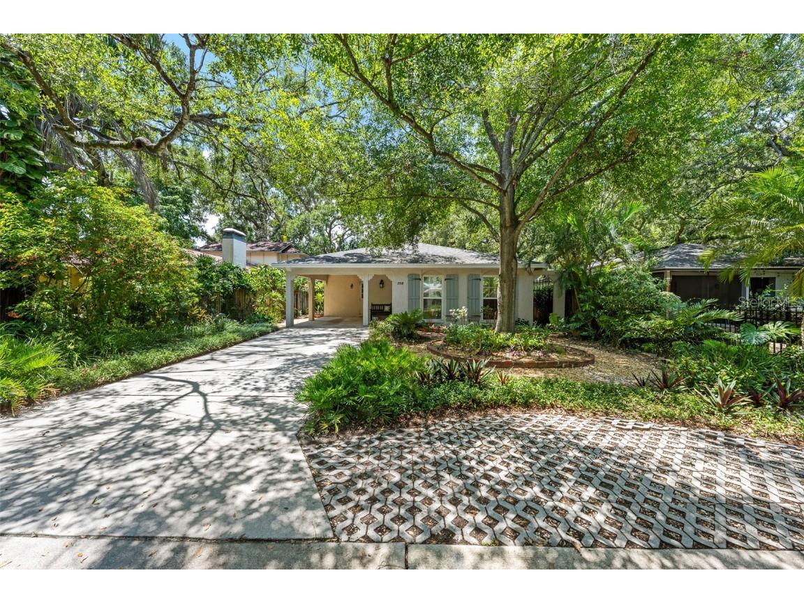 3312 W Carrington Street Tampa FL 33611 TB8399305 image1