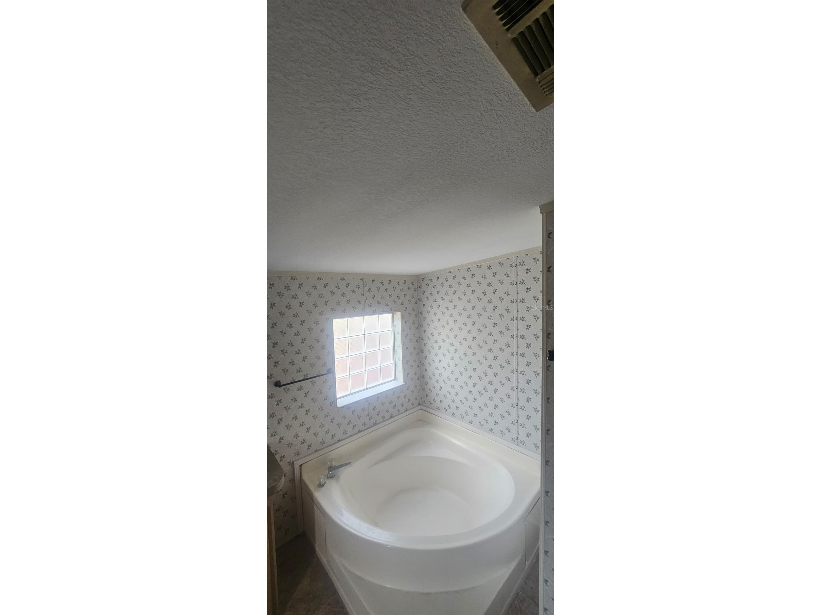 33124 Jamette Road Dade City FL 33523 A4666921 image7