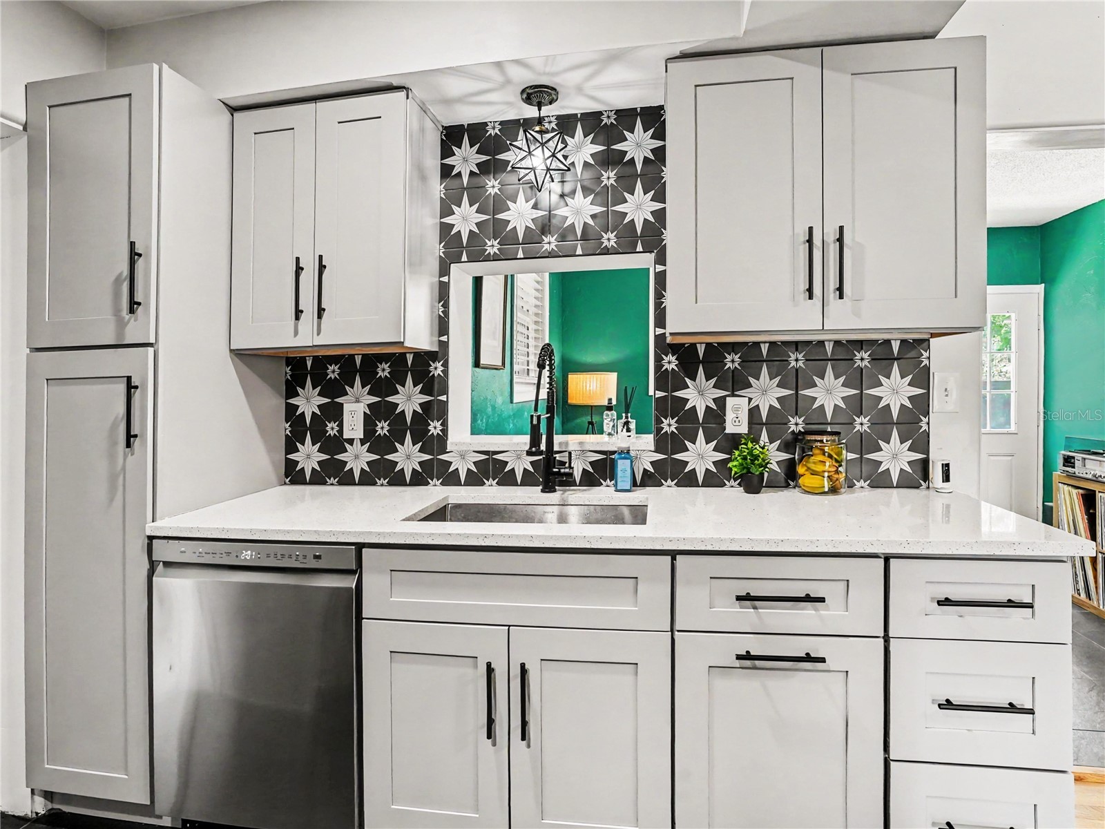 3313 E Kaley Avenue Orlando FL 32806 O6399161 image3
