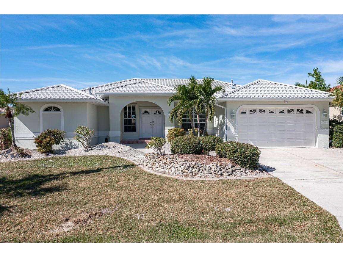 3313 Grenada Court Punta Gorda FL 33950 C7483193 image1