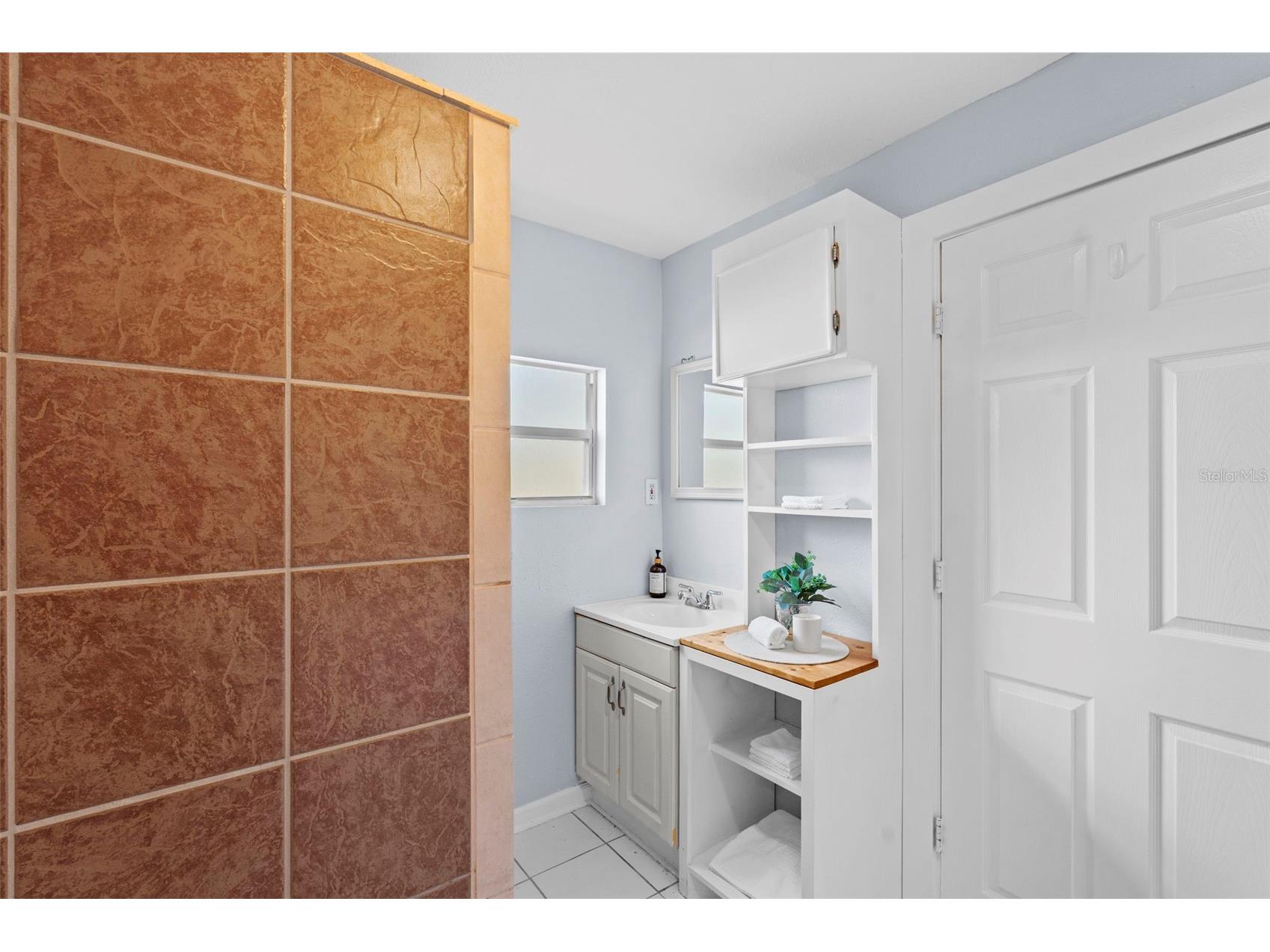 3313 Price Tampa FL 33611 TB8500549 image24