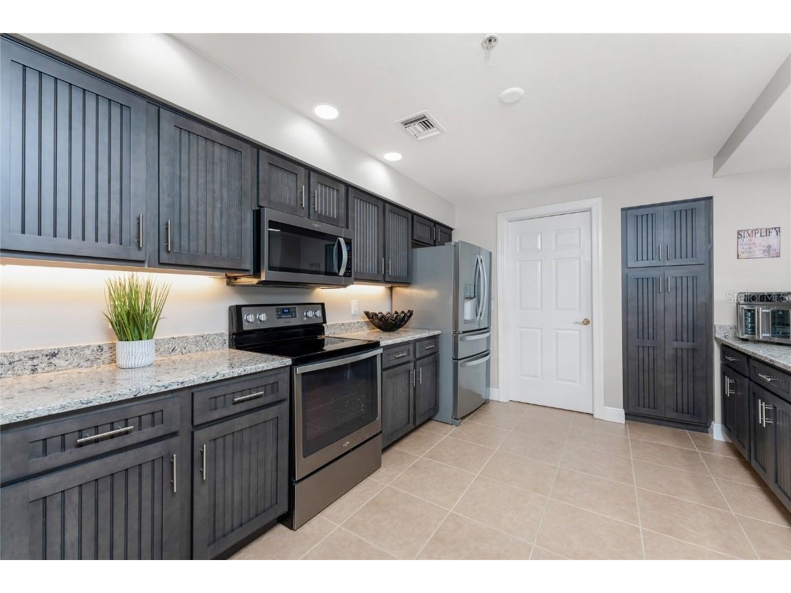 3313 Sunset Key Cir #107 Punta Gorda FL 33955 - BSM/CHARLOTTE HARBOR C7506370 image4