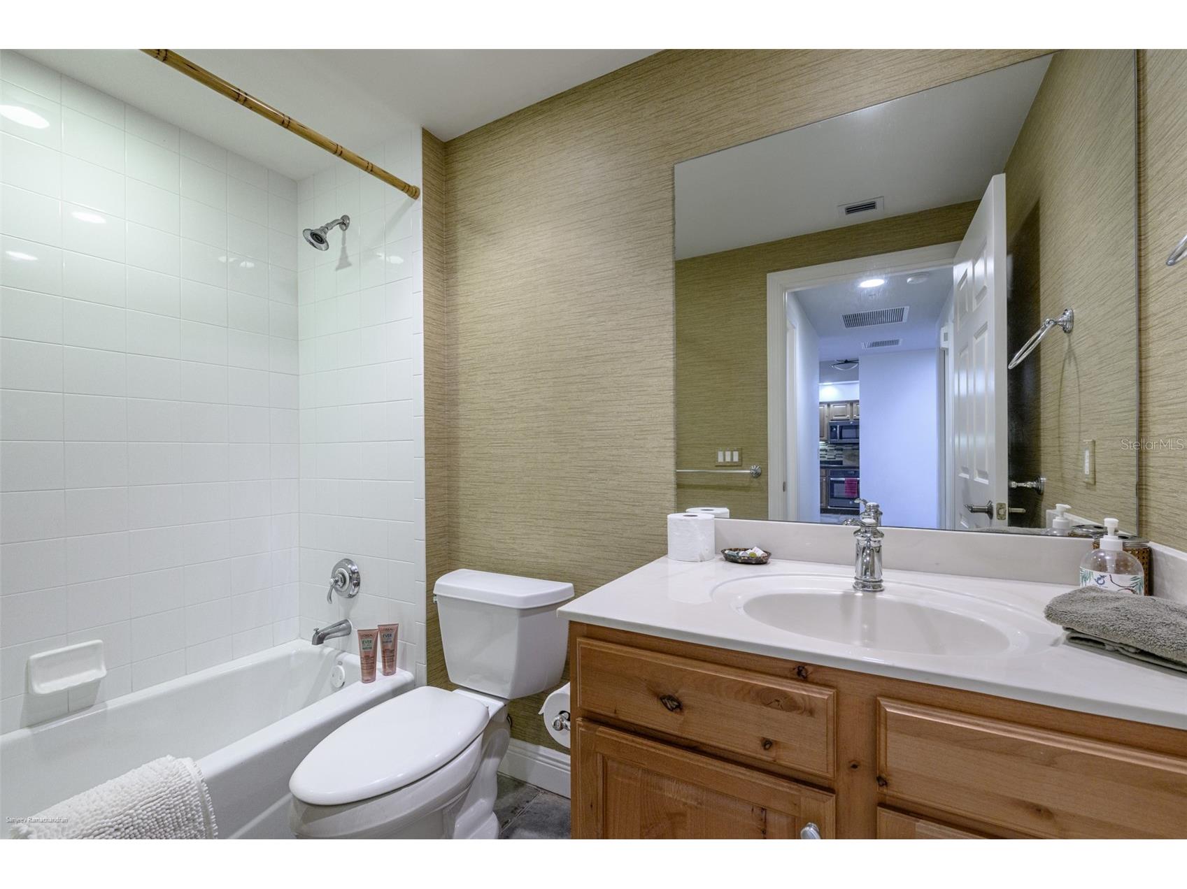 3313 Sunset Key Circle #104 Punta Gorda FL 33955 C7522667 image45