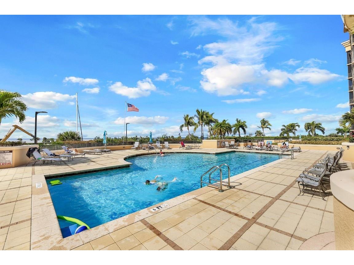 3313 Sunset Key Circle #404 Punta Gorda FL 33955 - CHARLOTTE HARBOR C7492443 image4