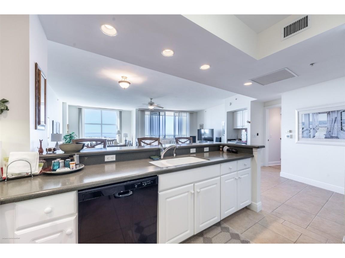 3313 Sunset Key Circle #505 Punta Gorda FL 33955 C7504893 image8