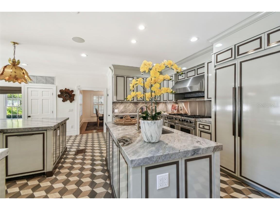 3313 W Mullen Avenue Tampa FL 33609 TB8367637 image10